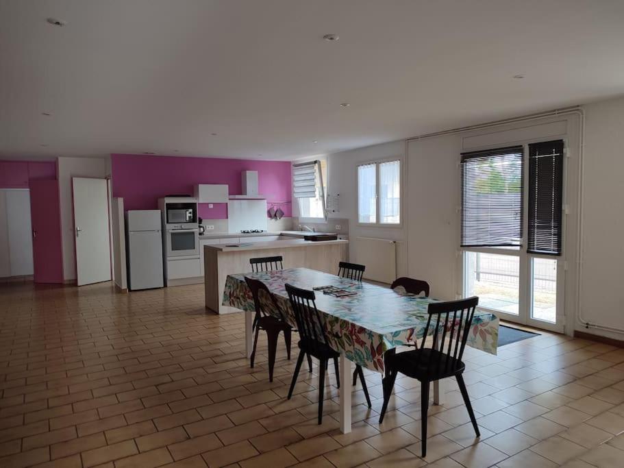 Maison Pour 6 Personnes Lassicourt エクステリア 写真
